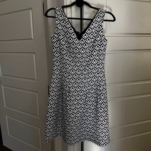 New York & Company V-neck Sleeveless Mini Dress